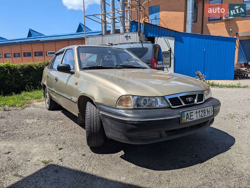 Седан Daewoo Nexia 2008 в 