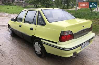 Седан Daewoo Nexia 2007 в 