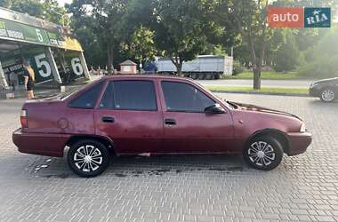 Седан Daewoo Nexia 2006 в 