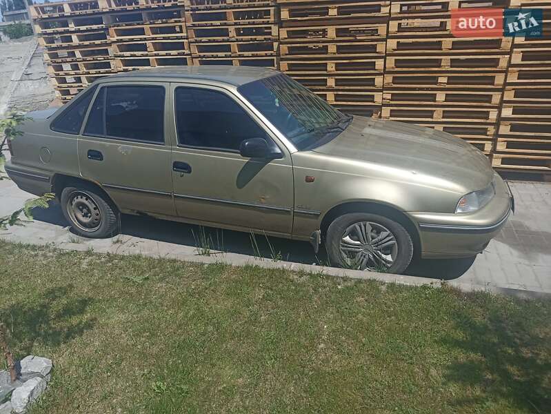 Седан Daewoo Nexia 2007 в Черкасах