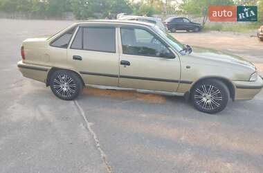 Седан Daewoo Nexia 2006 в 
