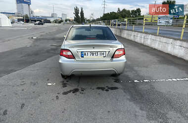 Седан Daewoo Nexia 2008 в 