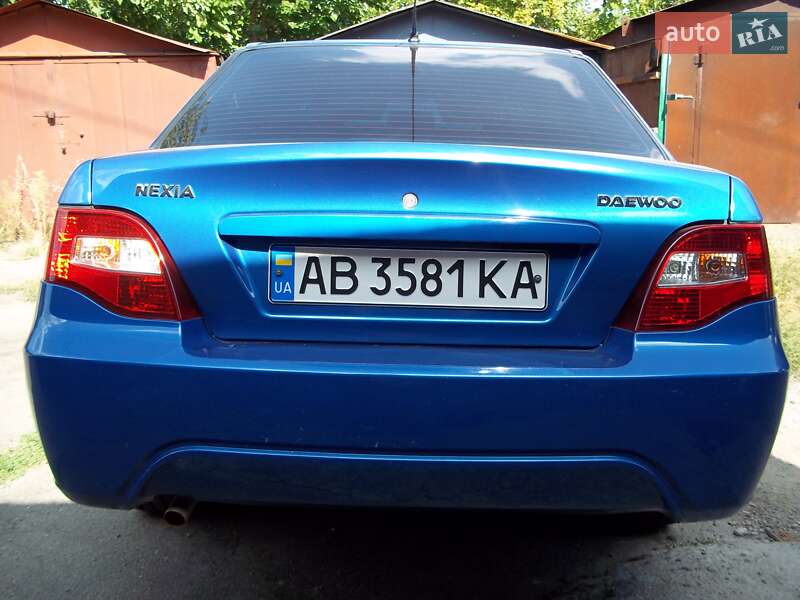 Седан Daewoo Nexia 2008 в Кривом Роге