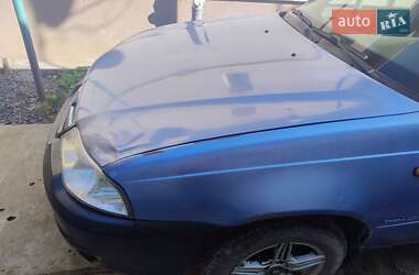 Седан Daewoo Nexia 2009 в 