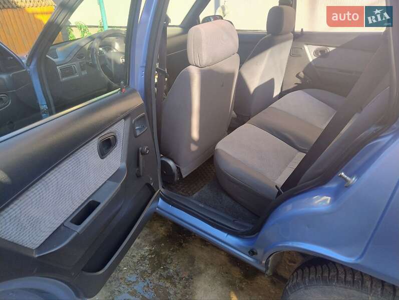 Седан Daewoo Nexia 2009 в Ужгороді