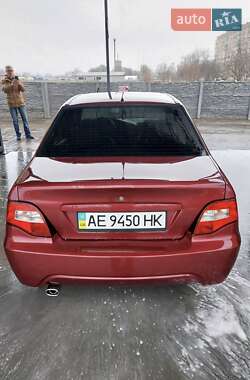Седан Daewoo Nexia 2012 в 
