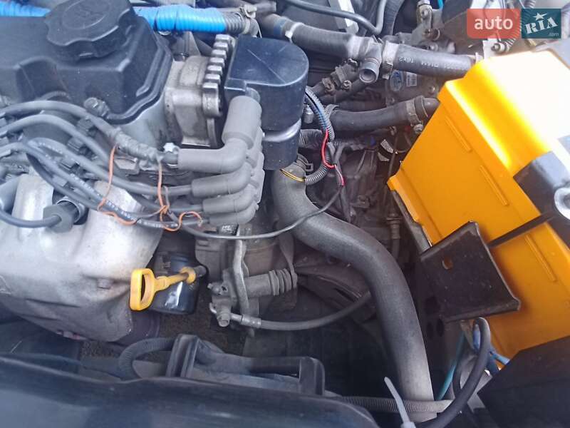 Седан Daewoo Nexia 2011 в Житомире