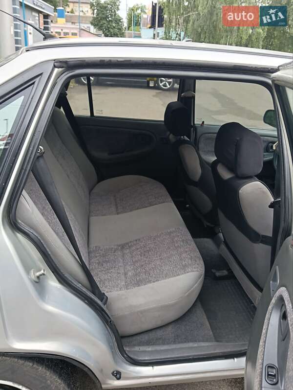 Седан Daewoo Nexia 2006 в Житомире