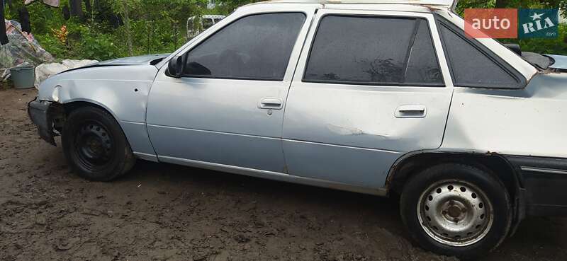 Седан Daewoo Nexia 2007 в 