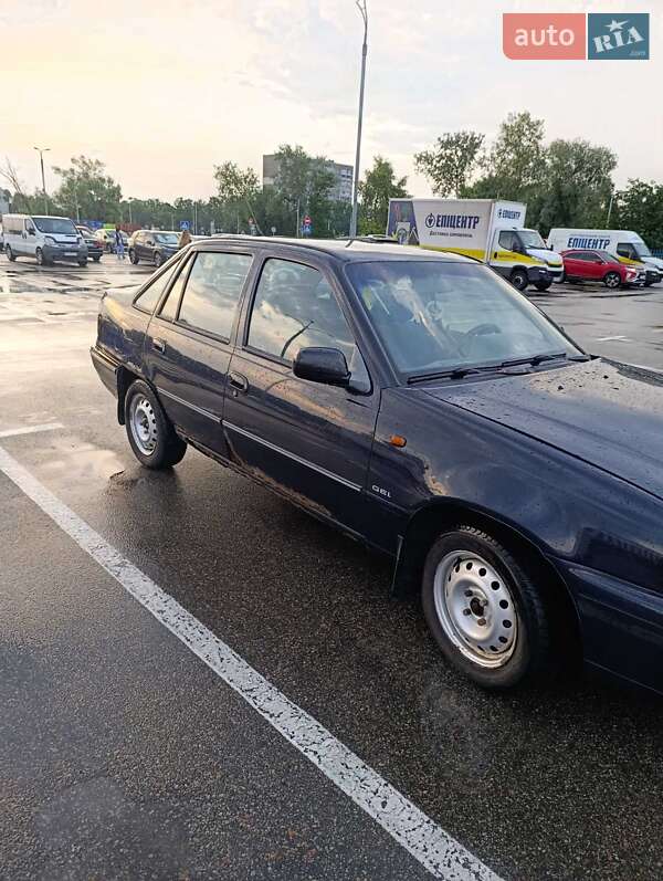 Седан Daewoo Nexia 2007 в Киеве