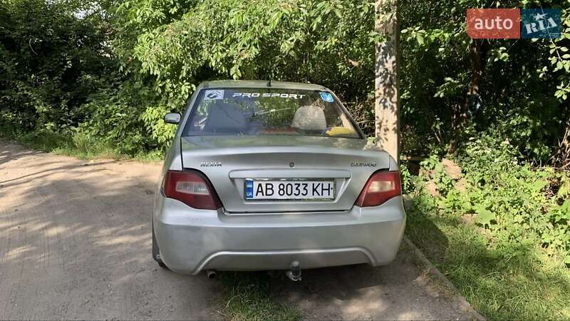 Седан Daewoo Nexia 2009 в Жмеринке
