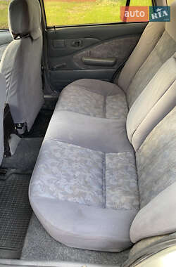 Седан Daewoo Nexia 2008 в 