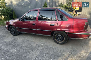 Седан Daewoo Nexia 2007 в 
