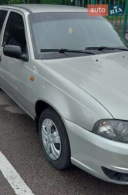 Седан Daewoo Nexia 2008 в 