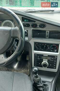 Седан Daewoo Nexia 2008 в 