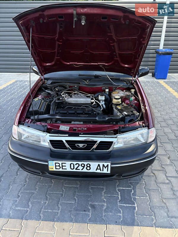 Седан Daewoo Nexia 2008 в Николаеве