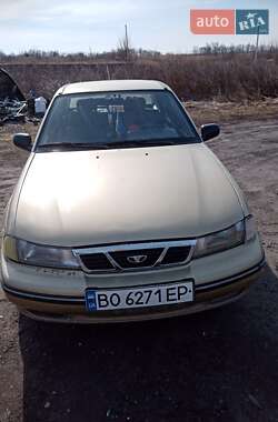 Седан Daewoo Nexia 2008 в Волочиську