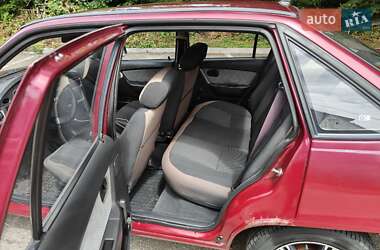 Седан Daewoo Nexia 2010 в 