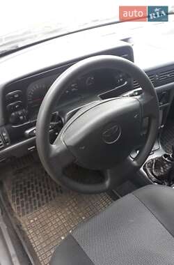 Седан Daewoo Nexia 2007 в 