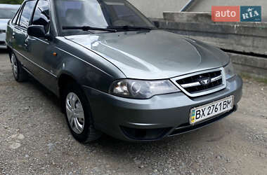 Седан Daewoo Nexia 2013 в Каменец-Подольском