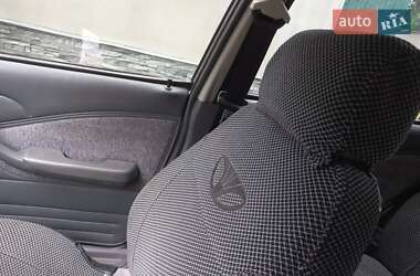 Седан Daewoo Nexia 2007 в 