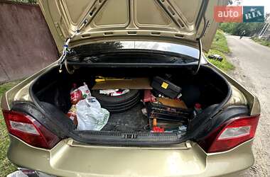 Седан Daewoo Nexia 2008 в 