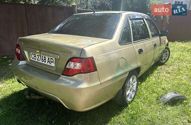 Седан Daewoo Nexia 2008 в 