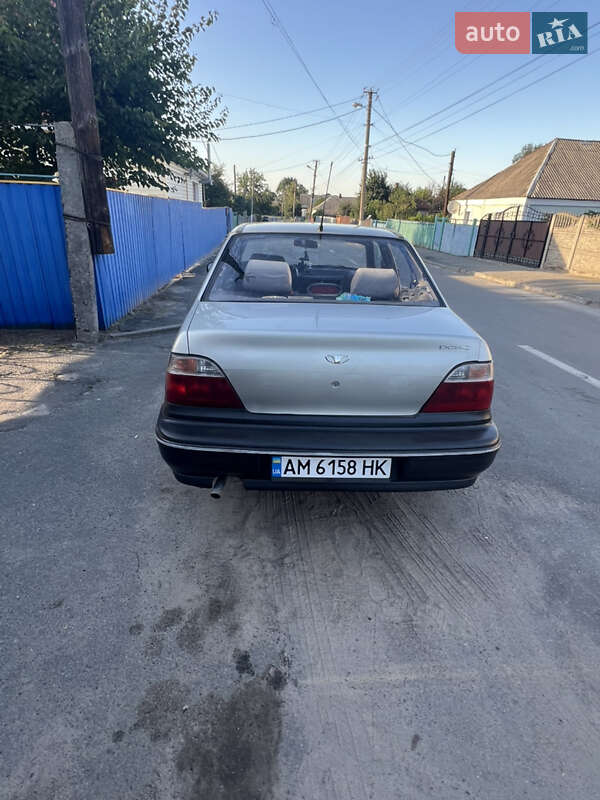 Седан Daewoo Nexia 2008 в Малине