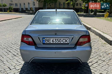 Седан Daewoo Nexia 2012 в 