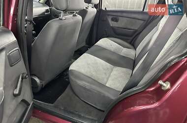 Седан Daewoo Nexia 2010 в 