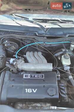 Седан Daewoo Nexia 2006 в 