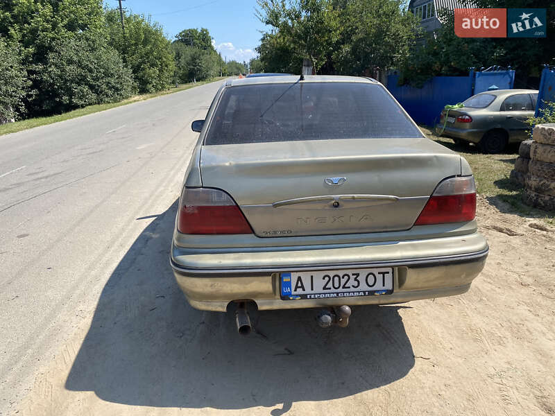 Седан Daewoo Nexia 2005 в Димері