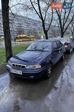 Седан Daewoo Nexia 2006 в Киеве