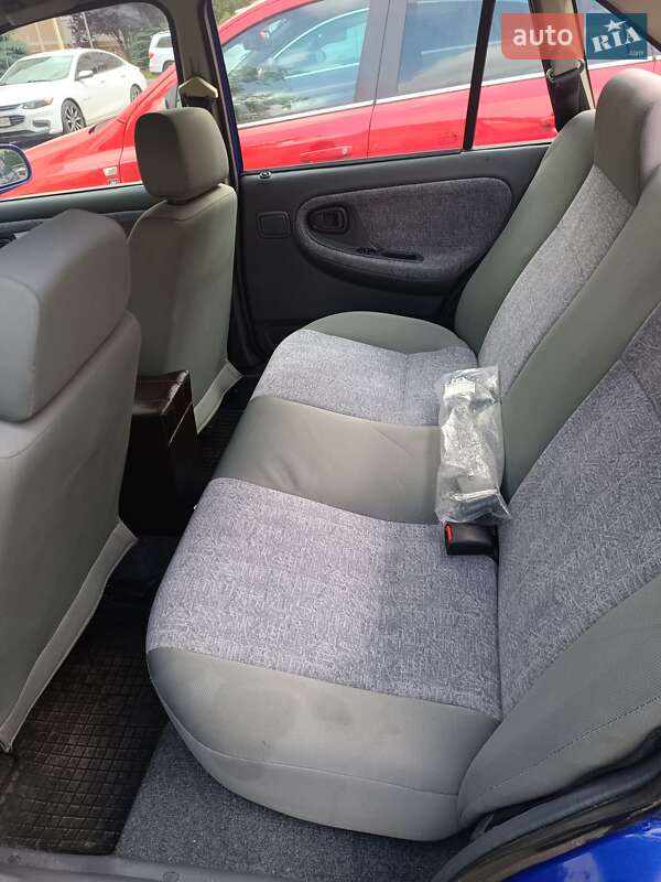 Седан Daewoo Nexia 2007 в Киеве