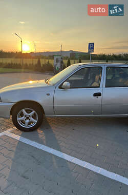 Седан Daewoo Nexia 2007 в 