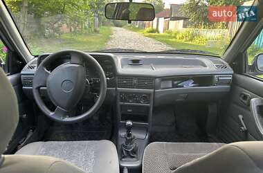 Седан Daewoo Nexia 2007 в 