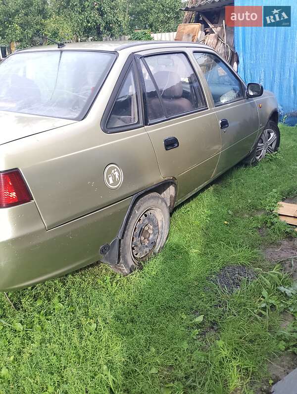 Седан Daewoo Nexia 2011 в Здолбунове