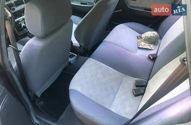 Седан Daewoo Nexia 2011 в 