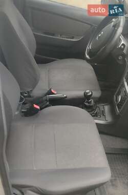 Седан Daewoo Nexia 2008 в 