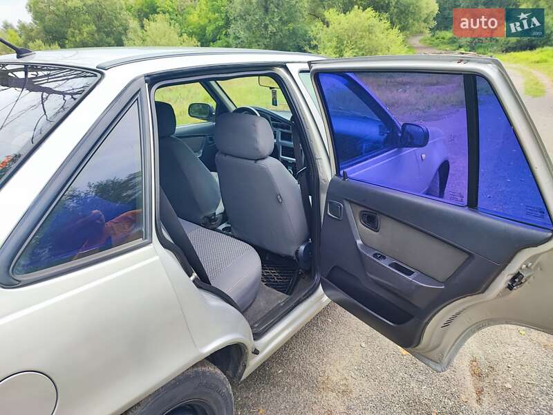 Седан Daewoo Nexia 2008 в Малине