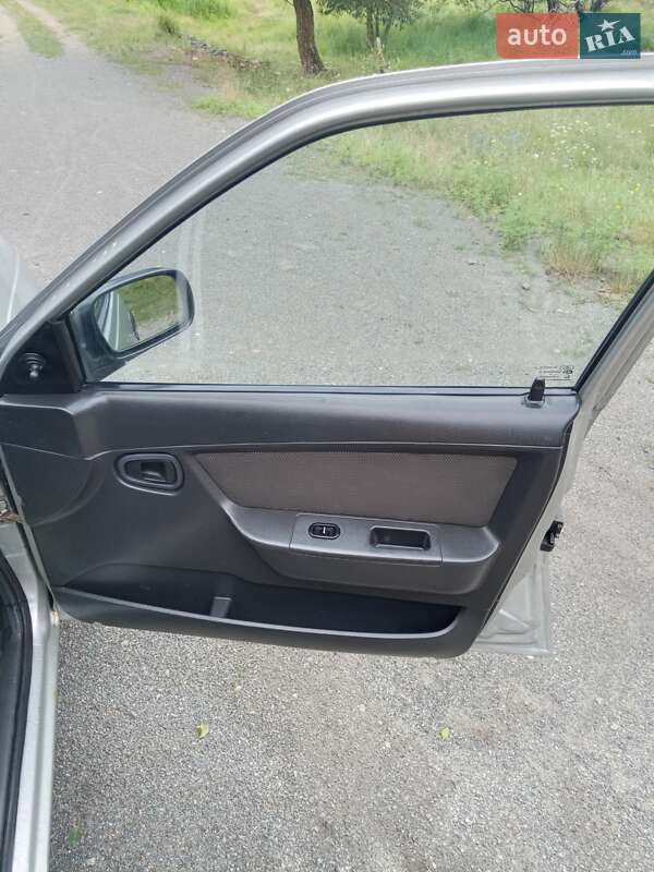 Седан Daewoo Nexia 2008 в Малине