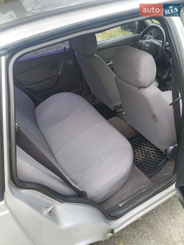 Седан Daewoo Nexia 2008 в Малине