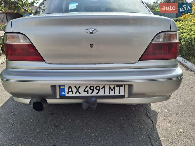 Седан Daewoo Nexia 2008 в Краснограде