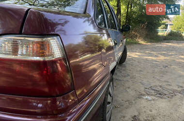 Седан Daewoo Nexia 2007 в 