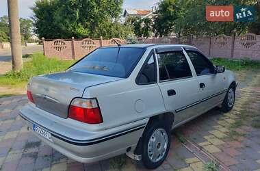 Седан Daewoo Nexia 2008 в 