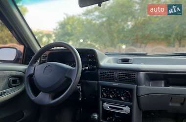Седан Daewoo Nexia 2008 в 