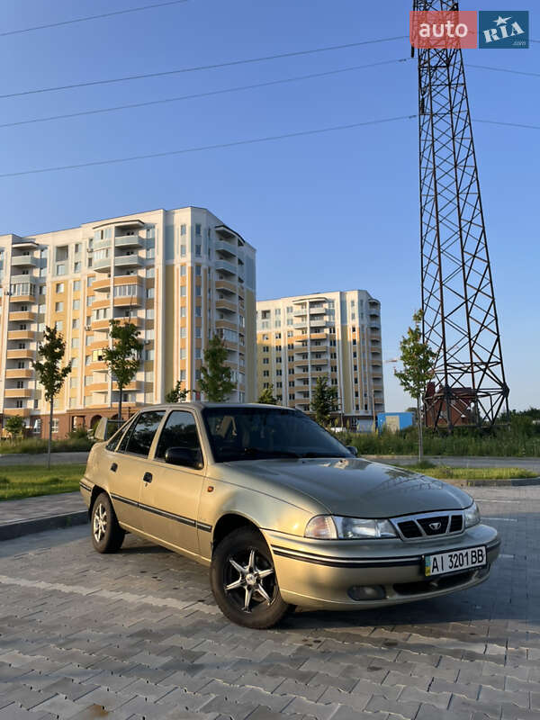 Седан Daewoo Nexia 2007 в 