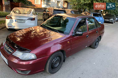 Седан Daewoo Nexia 2008 в 