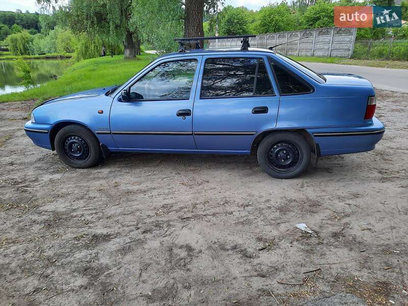 Седан Daewoo Nexia 2008 в Киеве