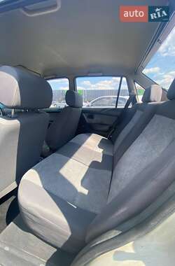 Седан Daewoo Nexia 2010 в 